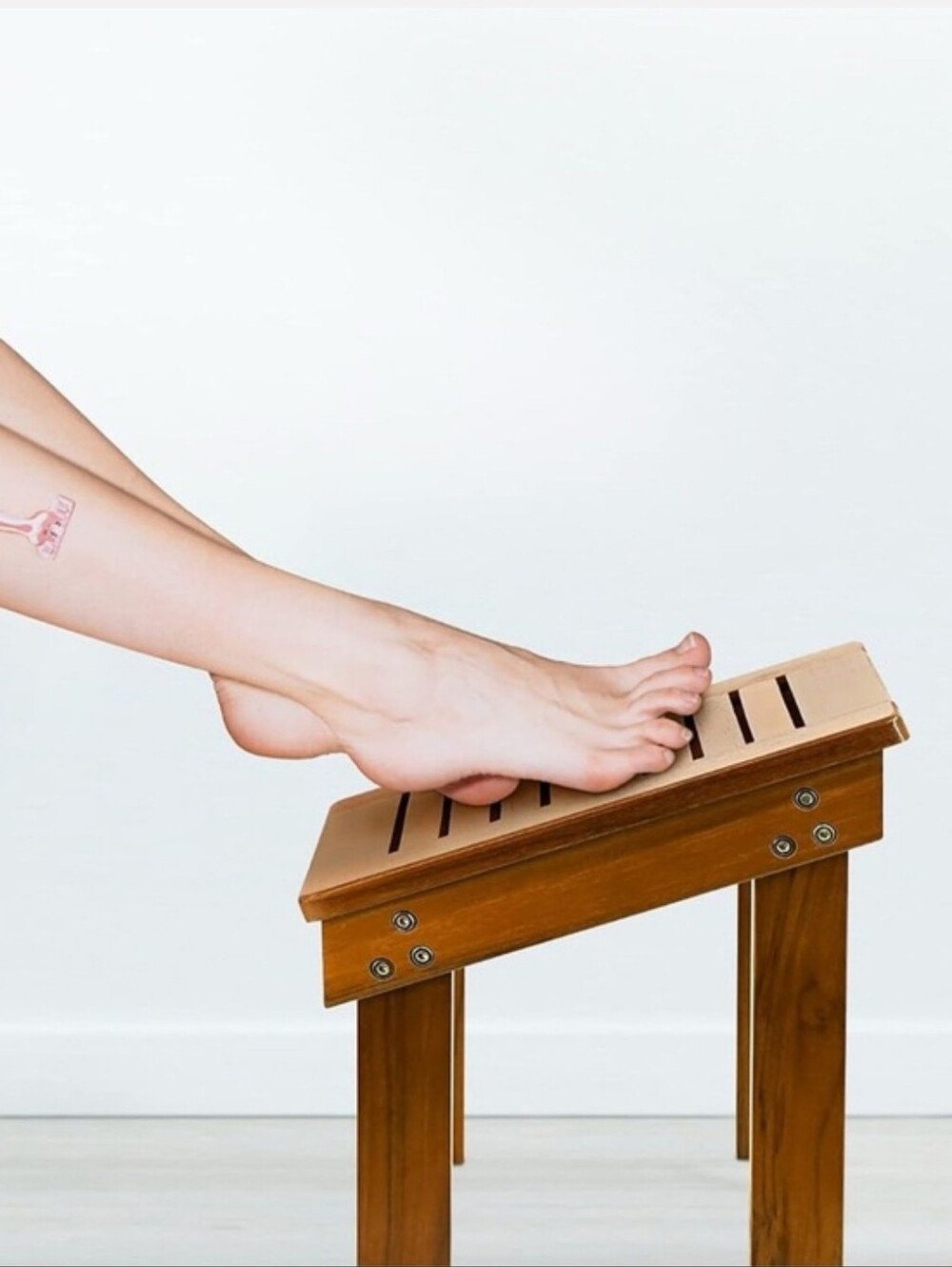 TEAKWOOD 12” Tall Compact Teak Shaving Foot Rest